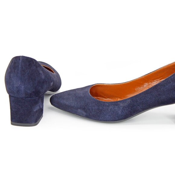 Aquatalia ‘Pasha’ Blue Suede Weatherproof Classic Block Heel Pump - Picture 10 of 11
